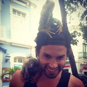 Meet your Posher, Damon