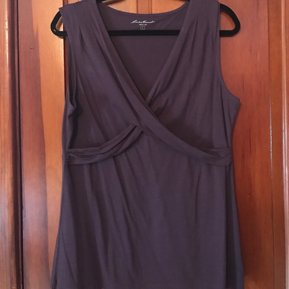 NWOT Eddie Bauer drapped v-neck camisole