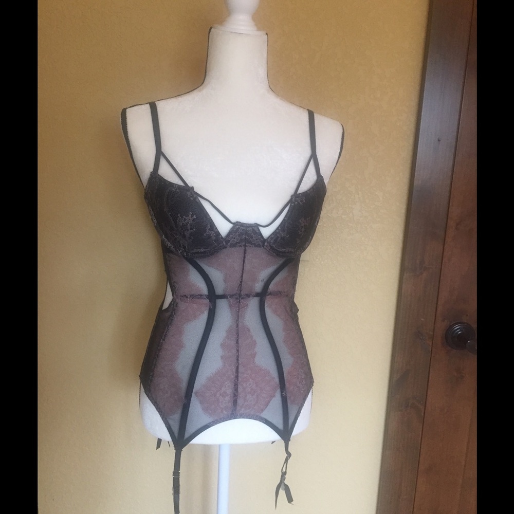 VICTORIAS SECRET TEDDY CORSET