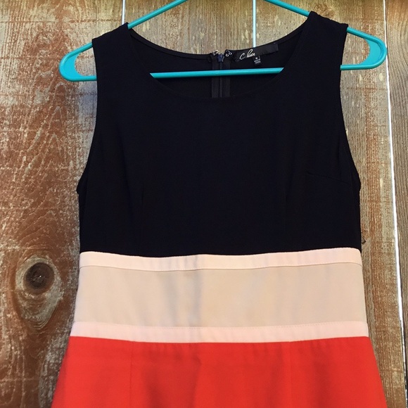 Cute dress - Picture 2 of 8