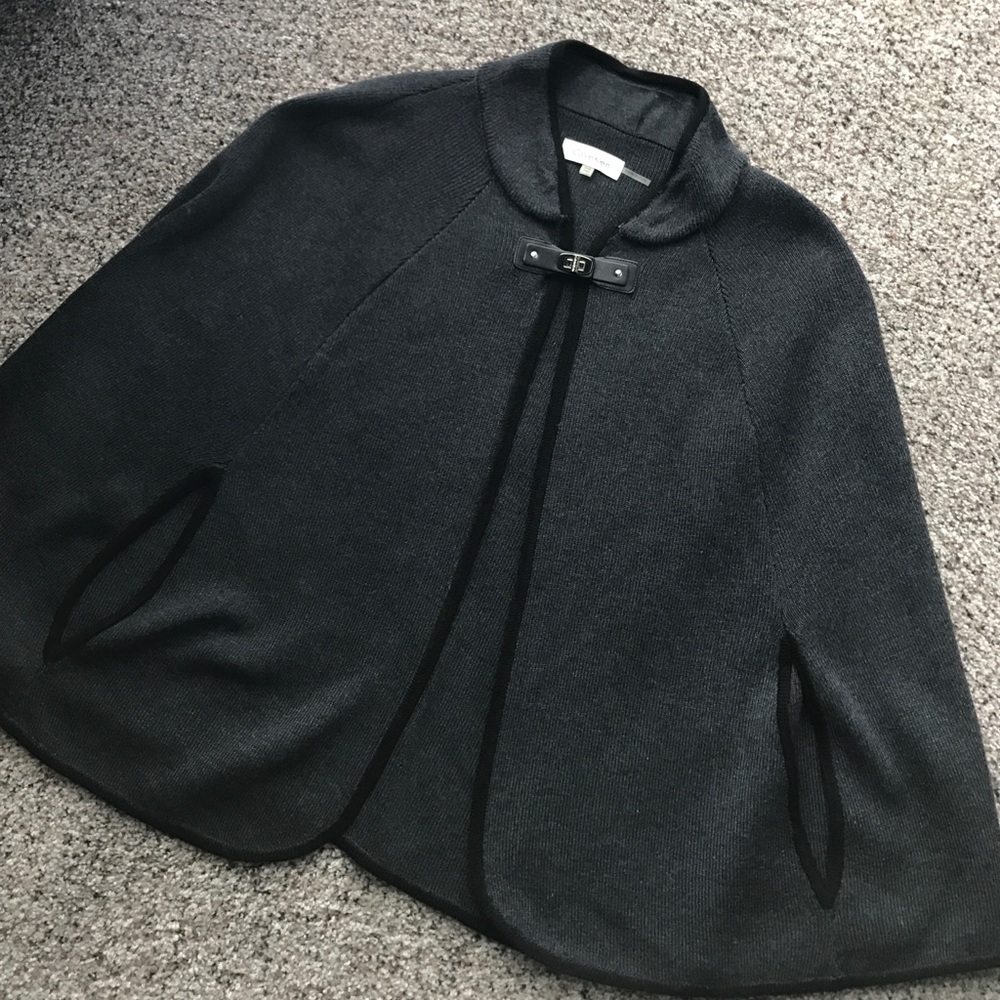 Calvin Klein Cape, classic black & gray ❤