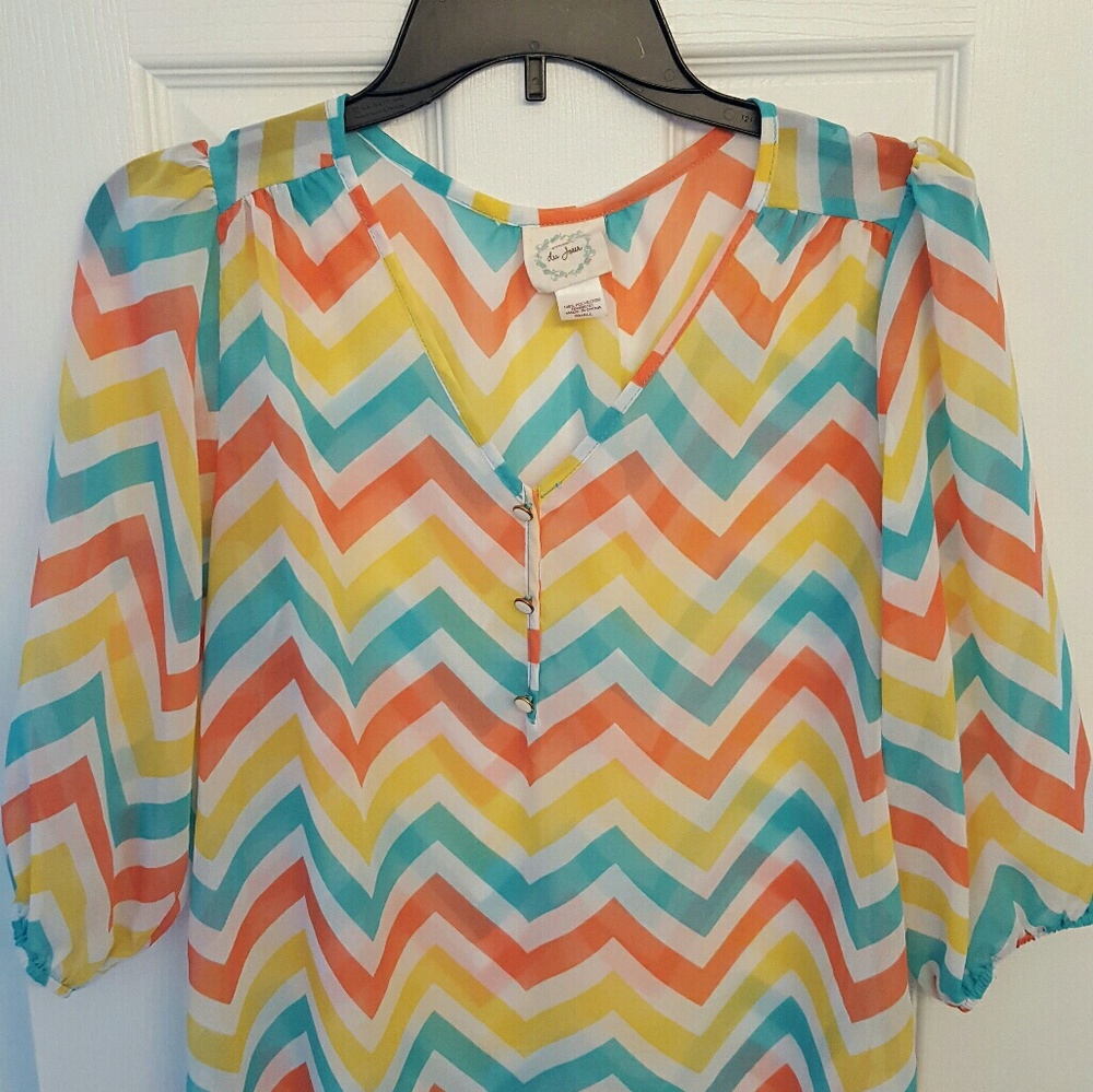 Sheer Colorful 3/4 Length Sleeves Top