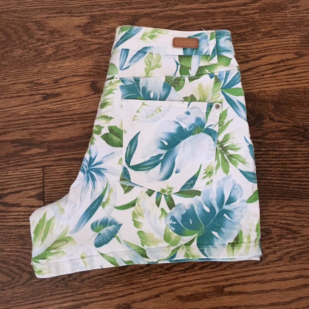 Cortefiel shorts