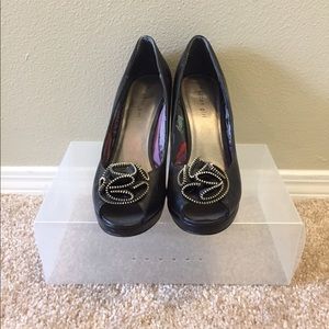 Rose zipper heels- Madden Girl