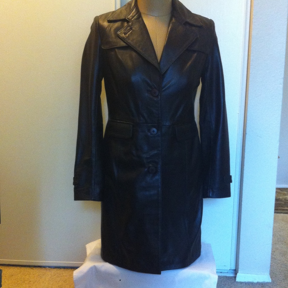Women's super soft leather coat!