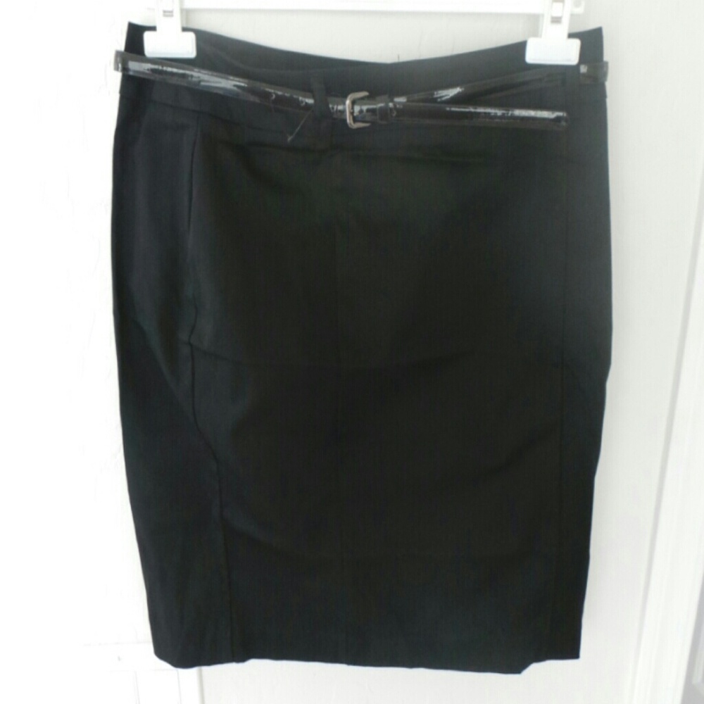 Black pencil short  skirt