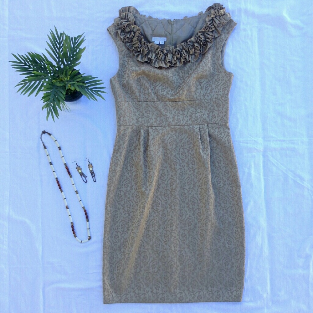 3/$20 | Gold Ruffle Collar Dress