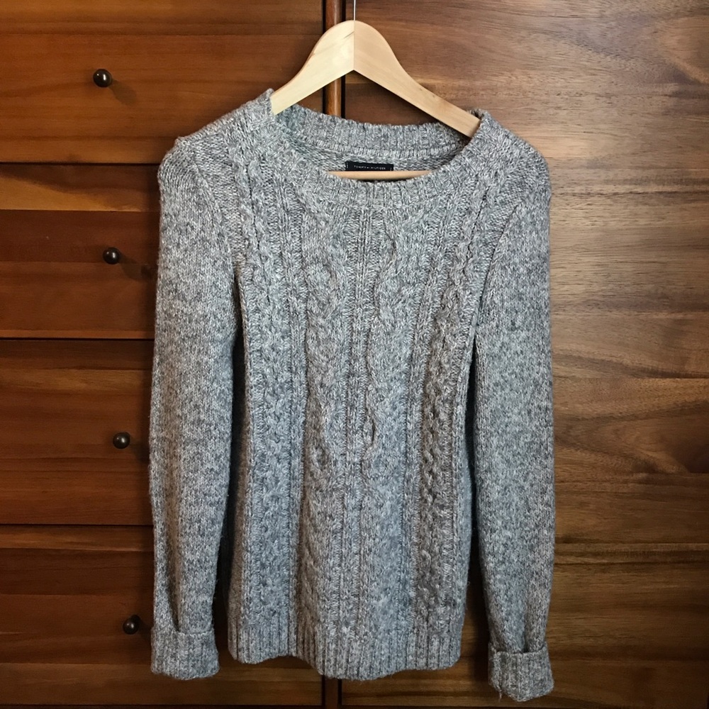 Tommy Hilfiger Cable Knit Sweater