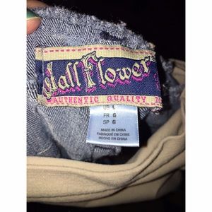 Shorts - Wallflower Denim Maternity Jean shorts Sz Large Shorts - Wallflower Denim Maternity Jean shorts Sz Large