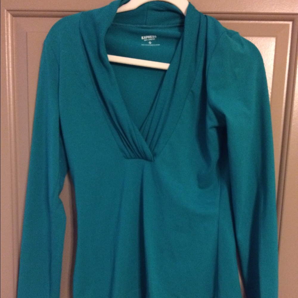 Express long sleeve