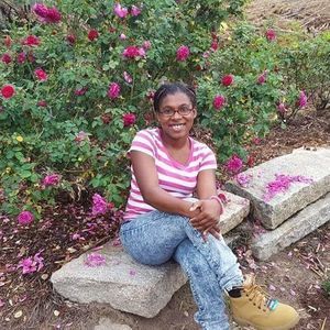 Meet your Posher, Marilyn