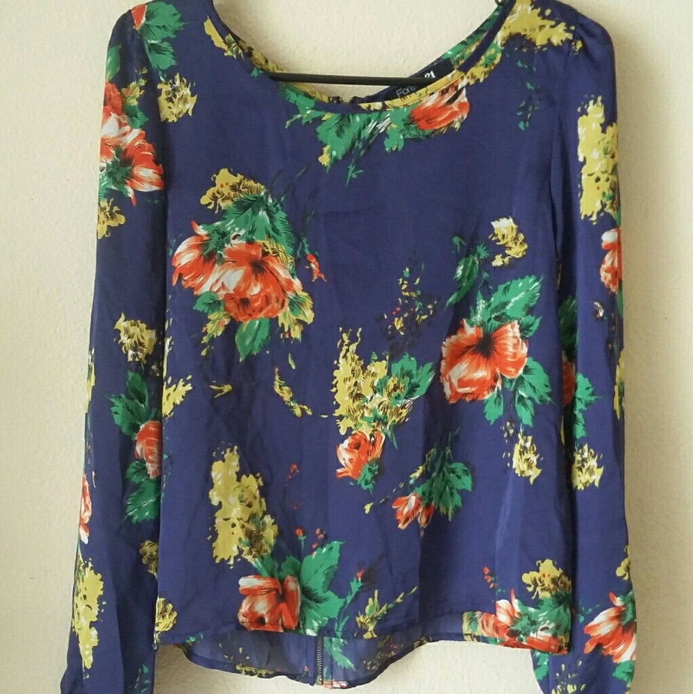 Floral long sleeve top