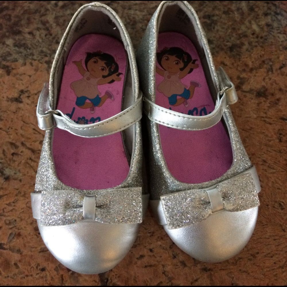 Toddler dress shoes