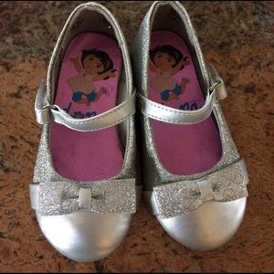 Toddler dress shoes