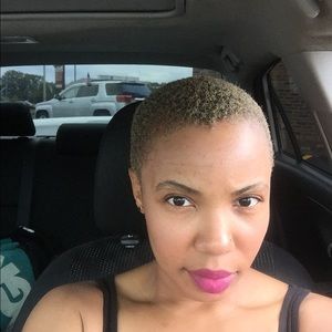 Meet your Posher, Erica