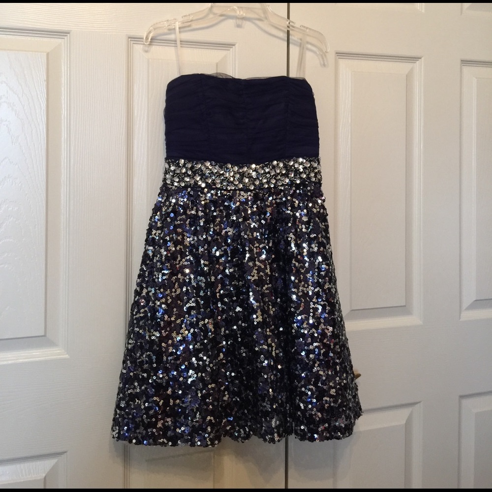 Teen semi formal dress