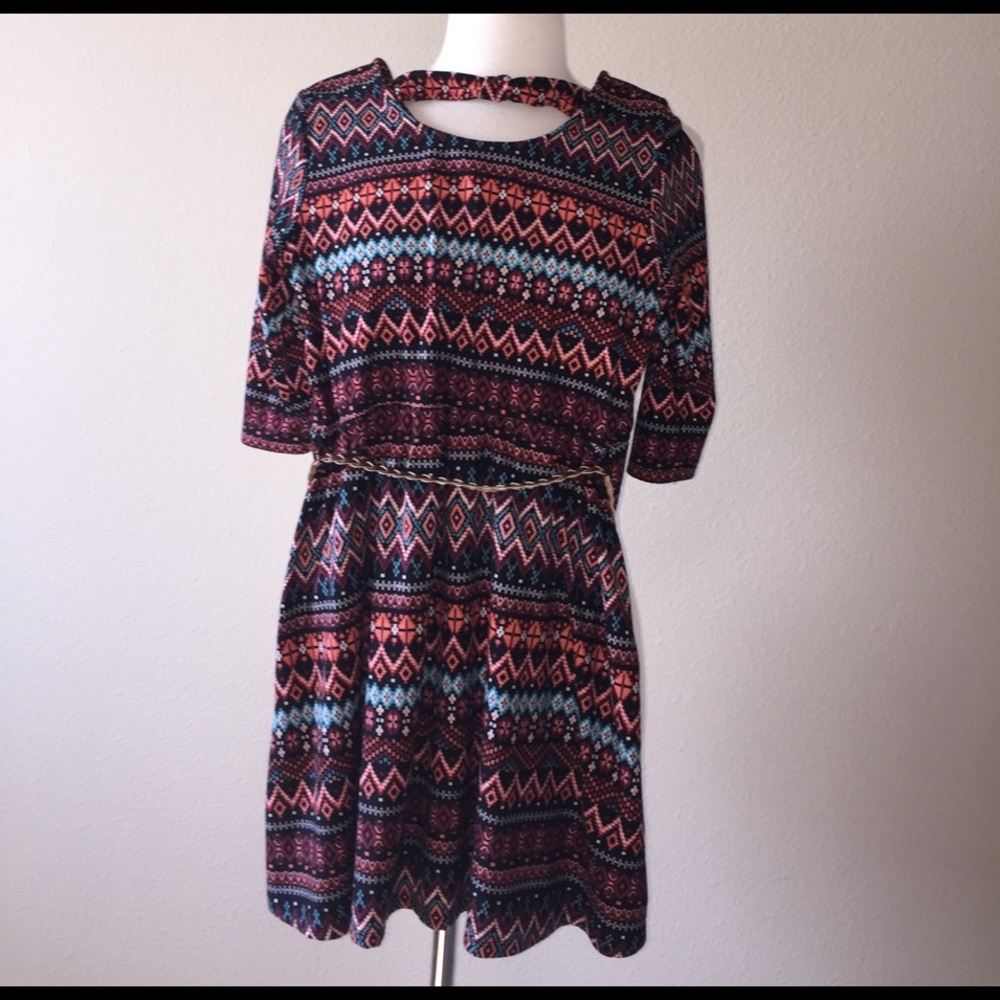 Girls Aztec Print Quarter Sleeve Dress w/ belt