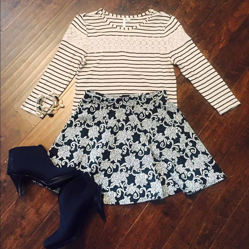 Small Lauren Conrad Top