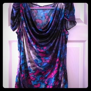 Women's multi color top read description on size!