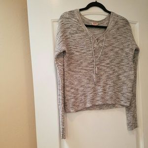 Cropped gray sweater