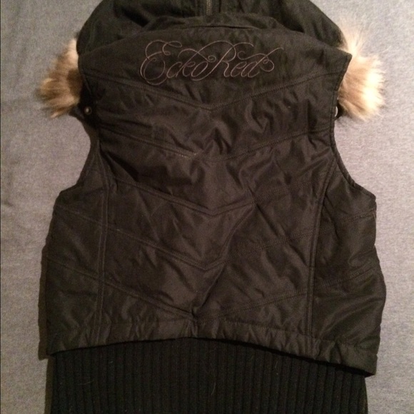 ECHO RED down vest - Picture 11 of 13