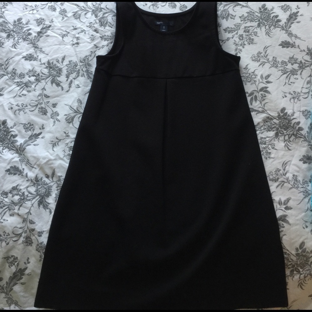 GAP Black uniform dress