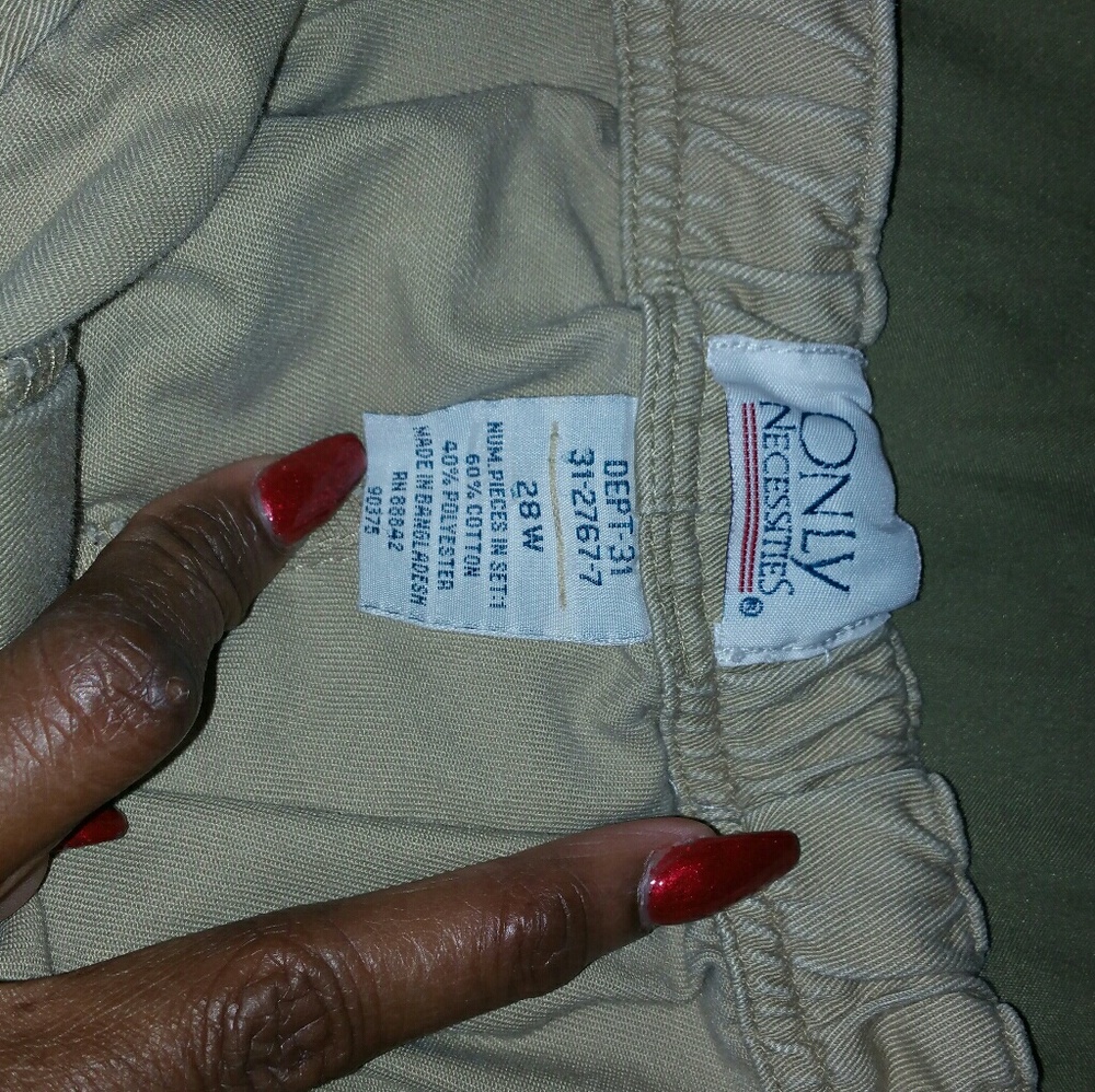 Capris - Picture 4 of 4