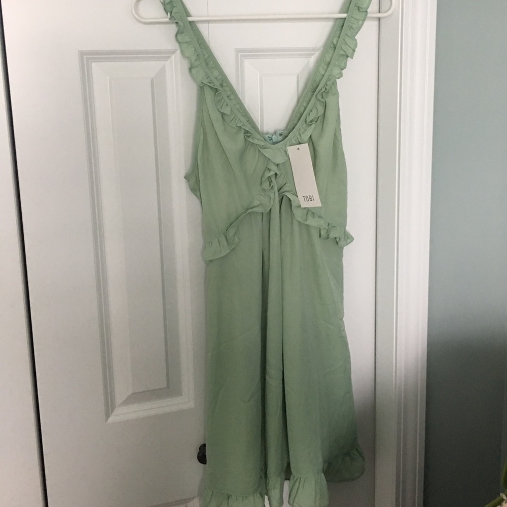 TOBI ruffled dress sage mint green