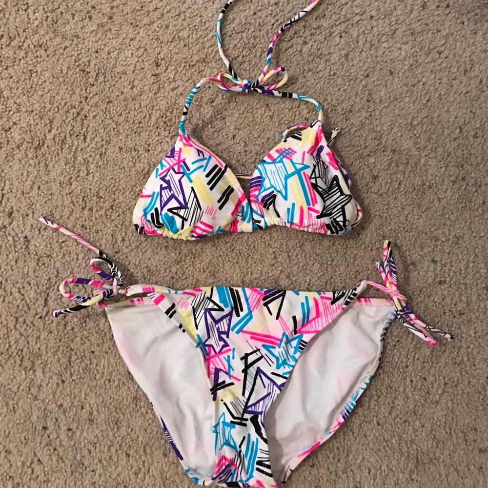 Medium Swim Top, Large swim Bottoms.