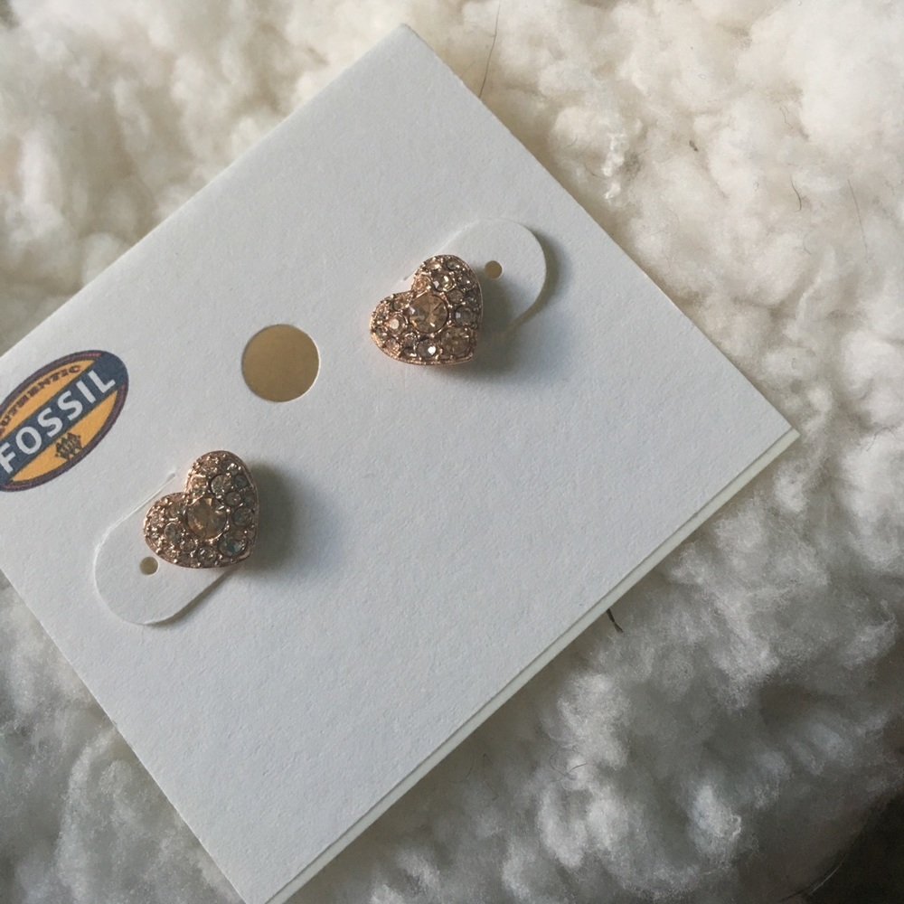 Fossil earrings heart studs