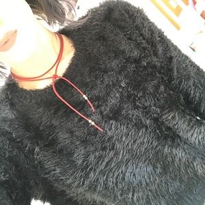 Fuzzy, cozy NWT Brandy Melville sweater size an💋