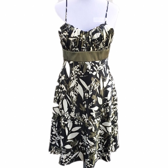 ⚡️Flash Sale⚡️Evan Picone satin floral dress - Picture 1 of 4