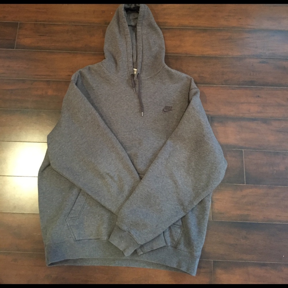 Nike sweatshirt