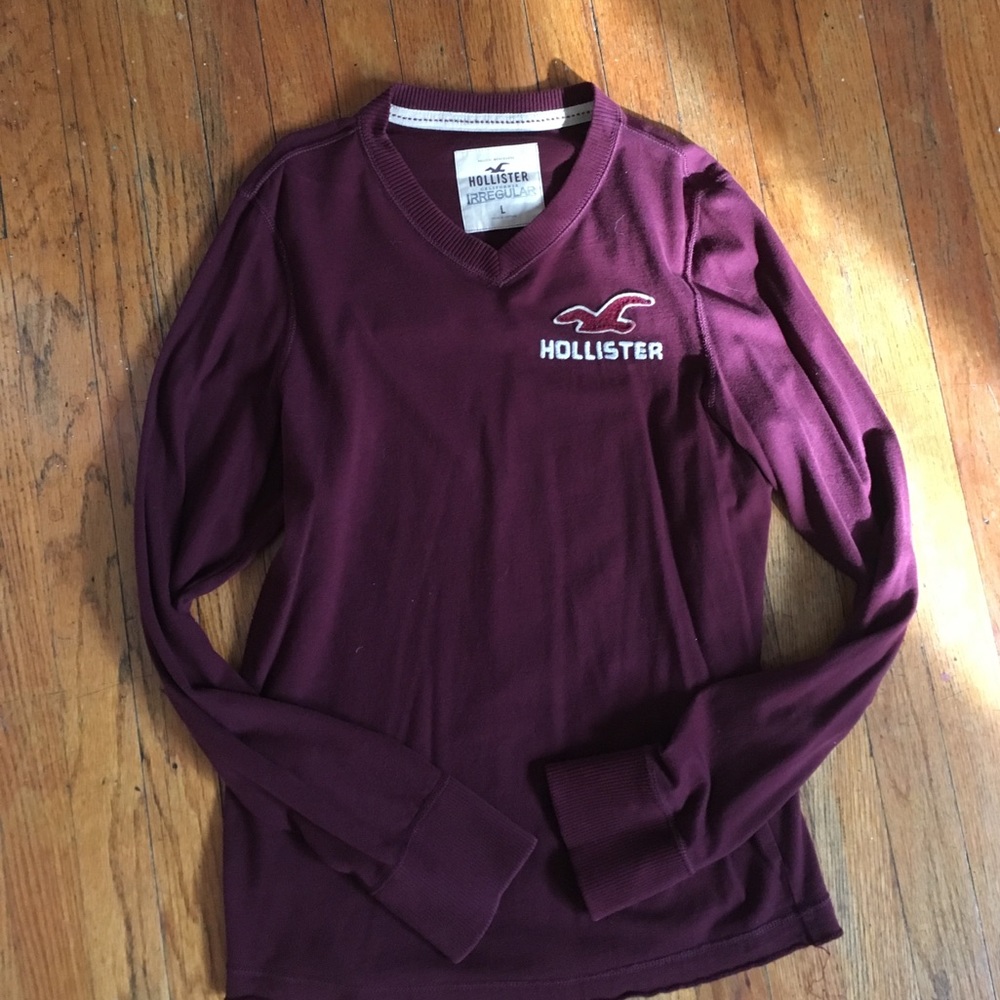 Hollister Burgundy sweater