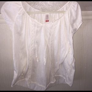 No Boundaries Cream Tee