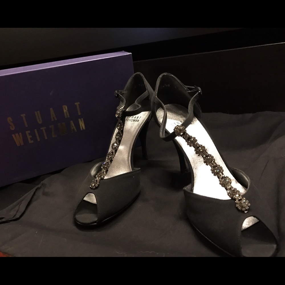Stuart Weitzman Fabulosity Satin Heel