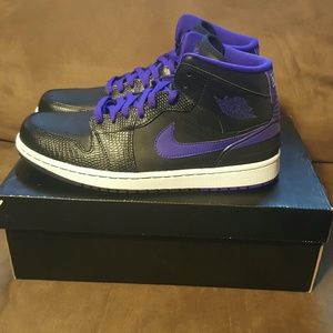 Nike Air Jordan Retro 1 '86 644490-014 Size 10