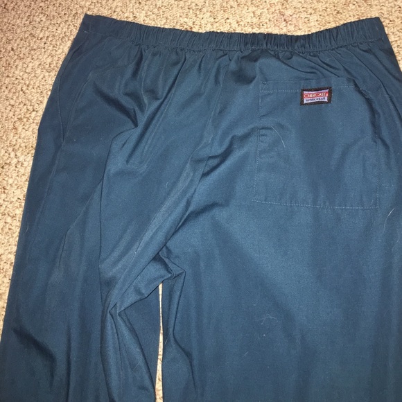 Women's scrub pants - Picture 3 of 3