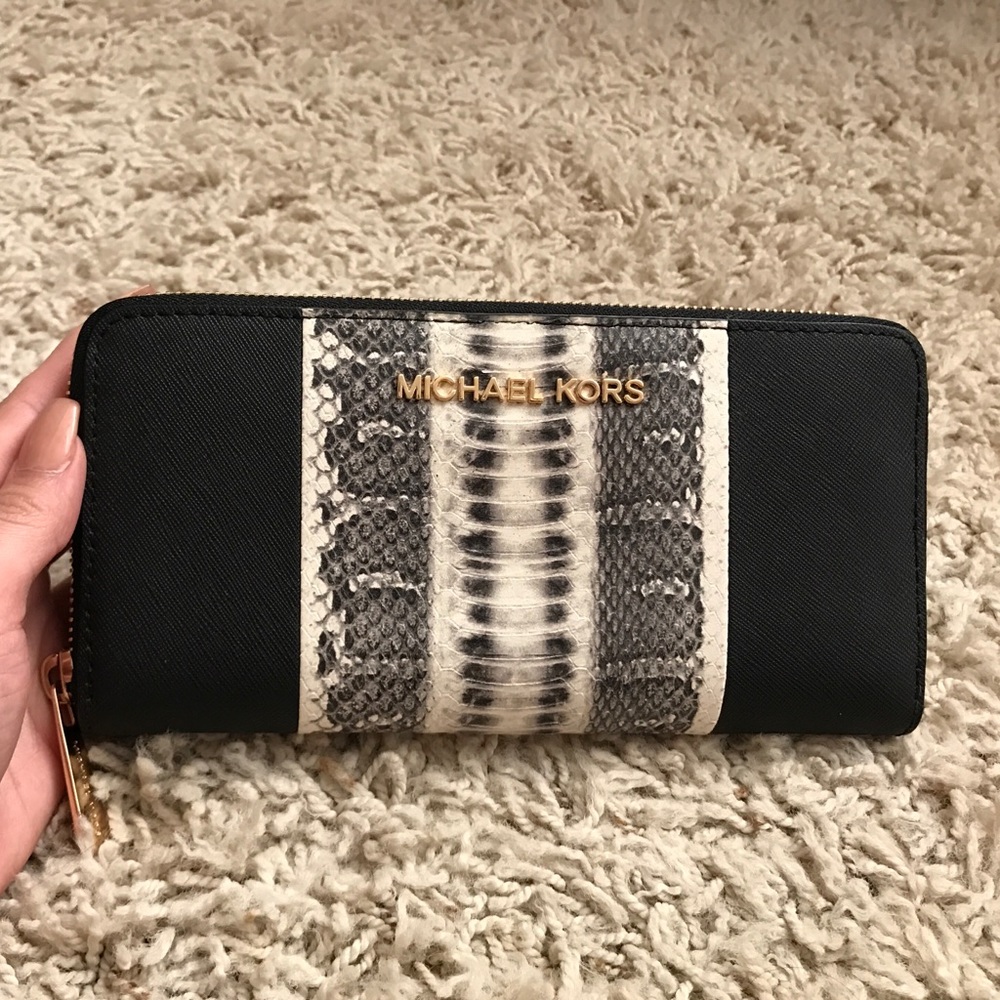 MK WALLET