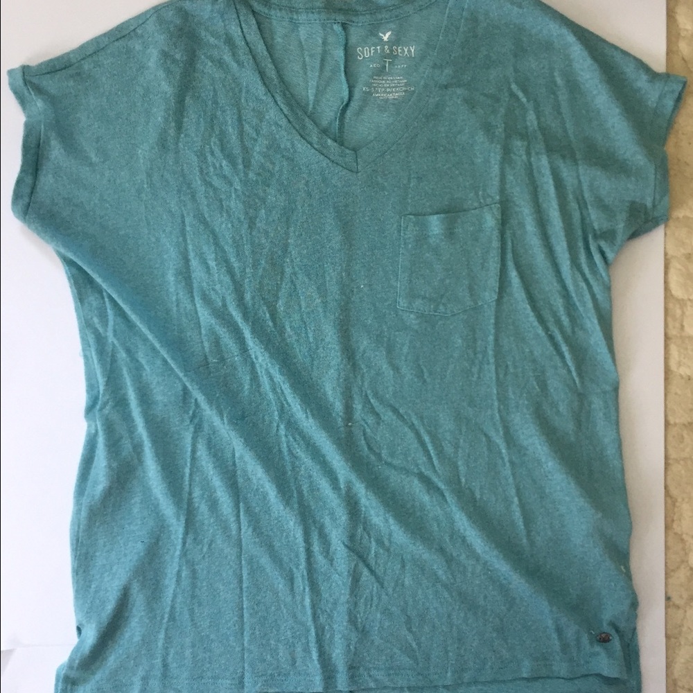 Light aqua flowy t shirt
