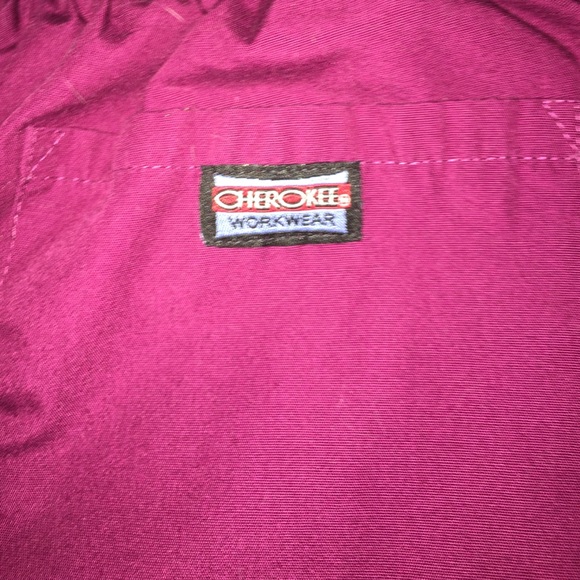 Women's maroon scrub pants - Picture 3 of 4