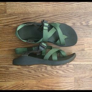 Chacos women's size 10