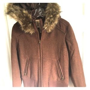 Wool ladies jacket with faux fur hood
