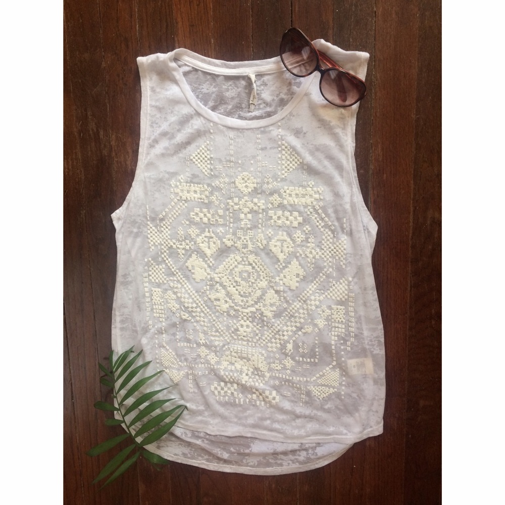 Tribal Pattern Burnout Muscle Tee