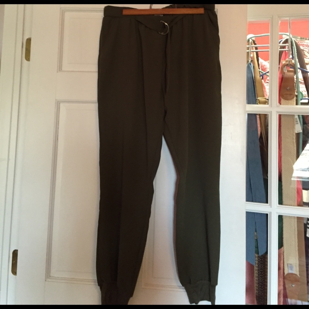 Dark olive green fashion jogger