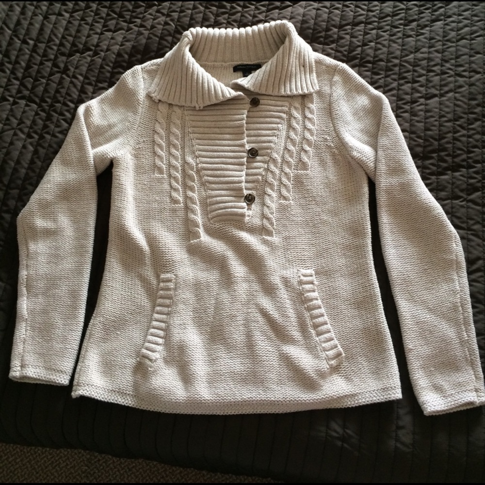 Banana republic sweater Medium