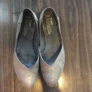 TOMS