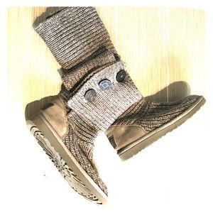 Classic Cardy Women's UGG Boot