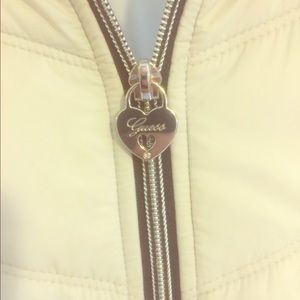 Guess puffer coat, size L