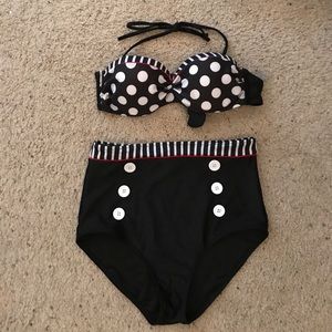 Cute Black and White Polka Dot Pin-Up swim suit.
